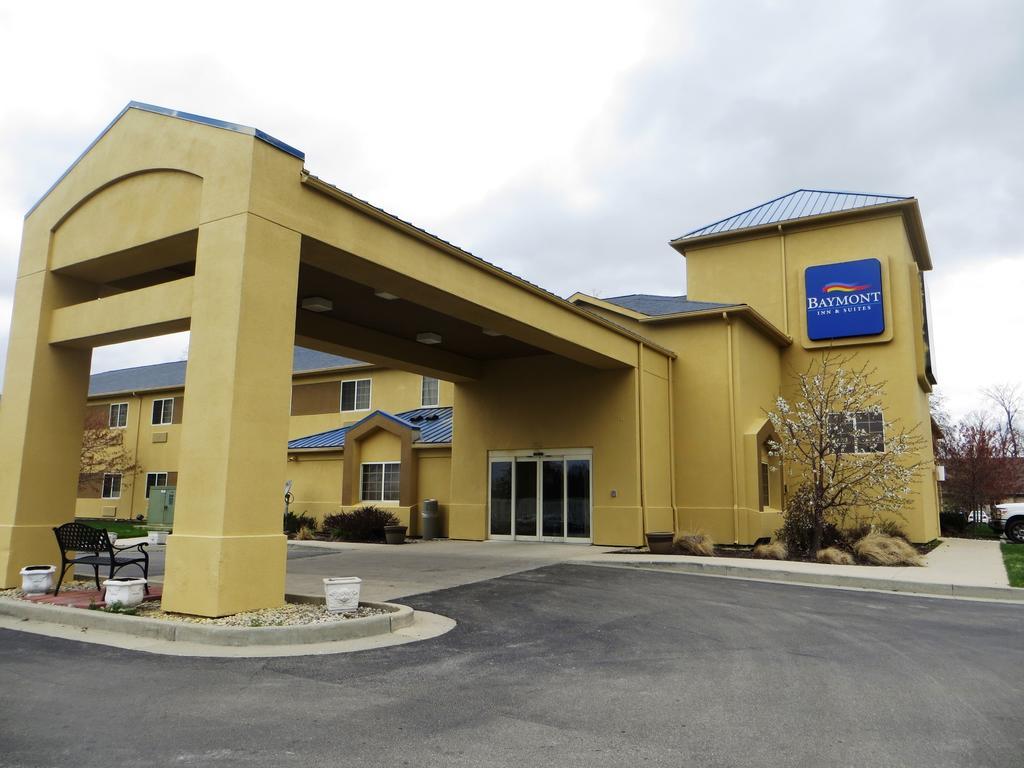 Baymont By Wyndham Fort Wayne Exterior photo